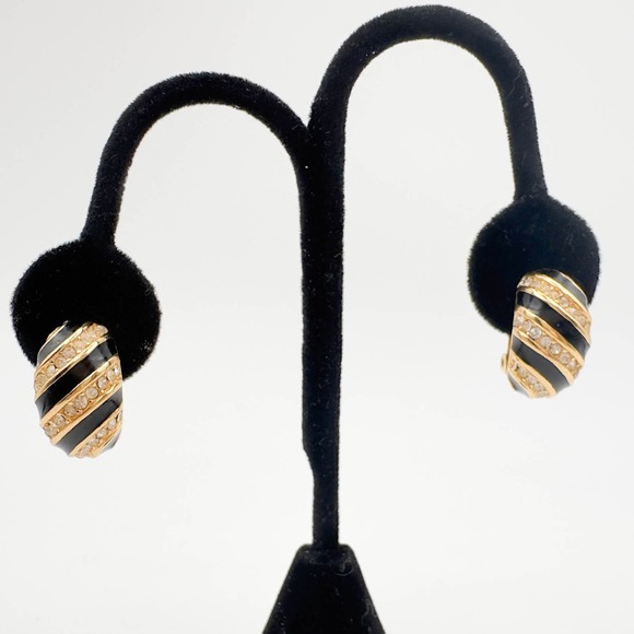 Christian Dior Gold Tone Half Hoop Clip-On Earrings Black Enamel Clear Stones - Picture 10 of 13